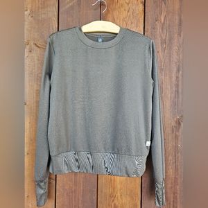 VUORI Women's Long Sleeve Crew Neck T-Shirt Size S in Olive Green